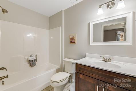 52 Kirby Road Asheville NC 28806