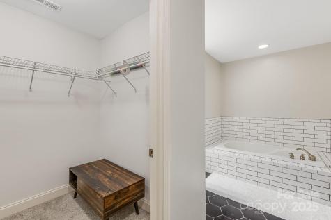 52 Kirby Road Asheville NC 28806
