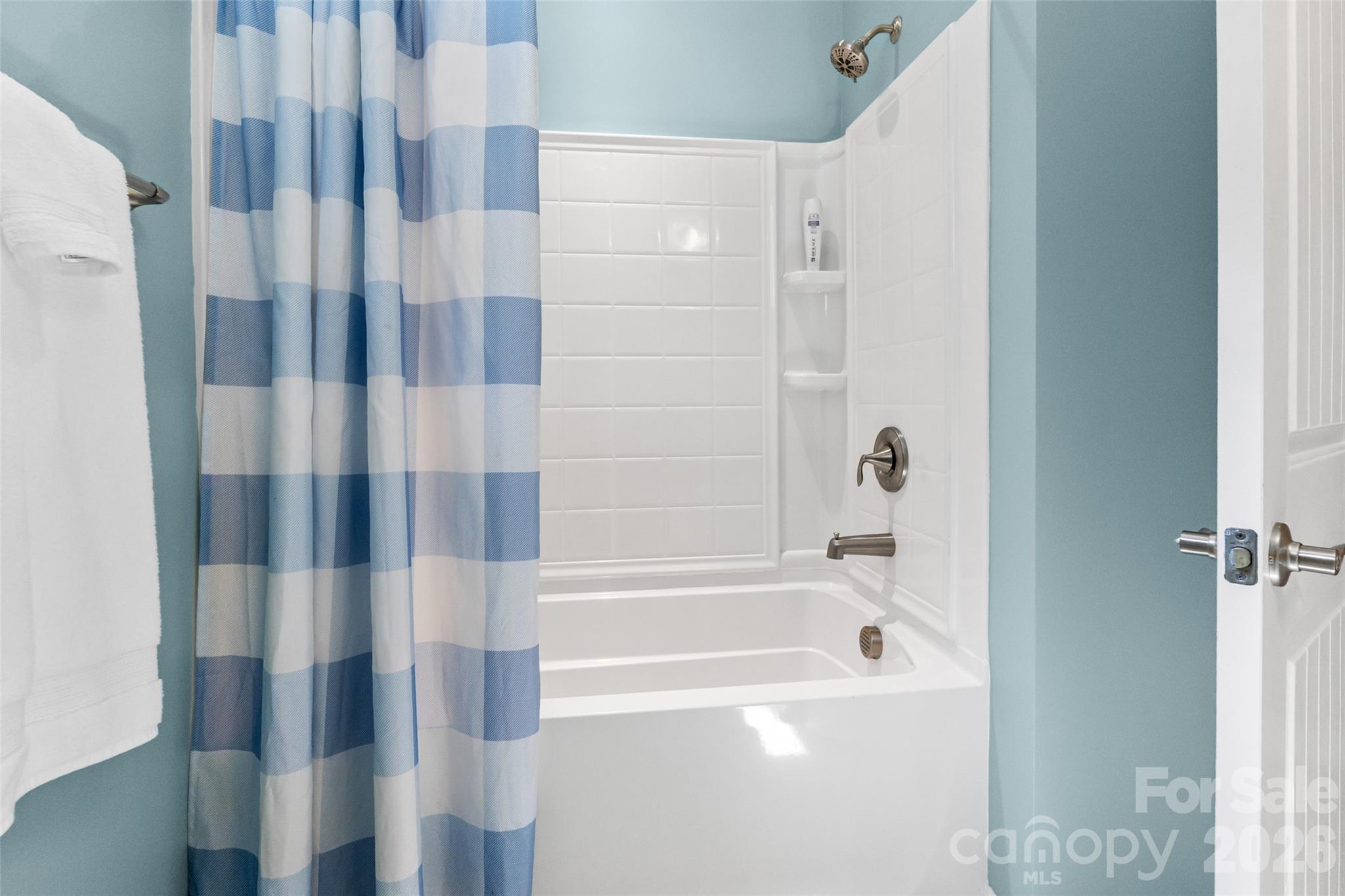 4803 Looking Glass Trail Denver NC 28037