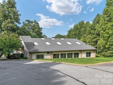 54 Deep Valley Lane Hendersonville NC 28791