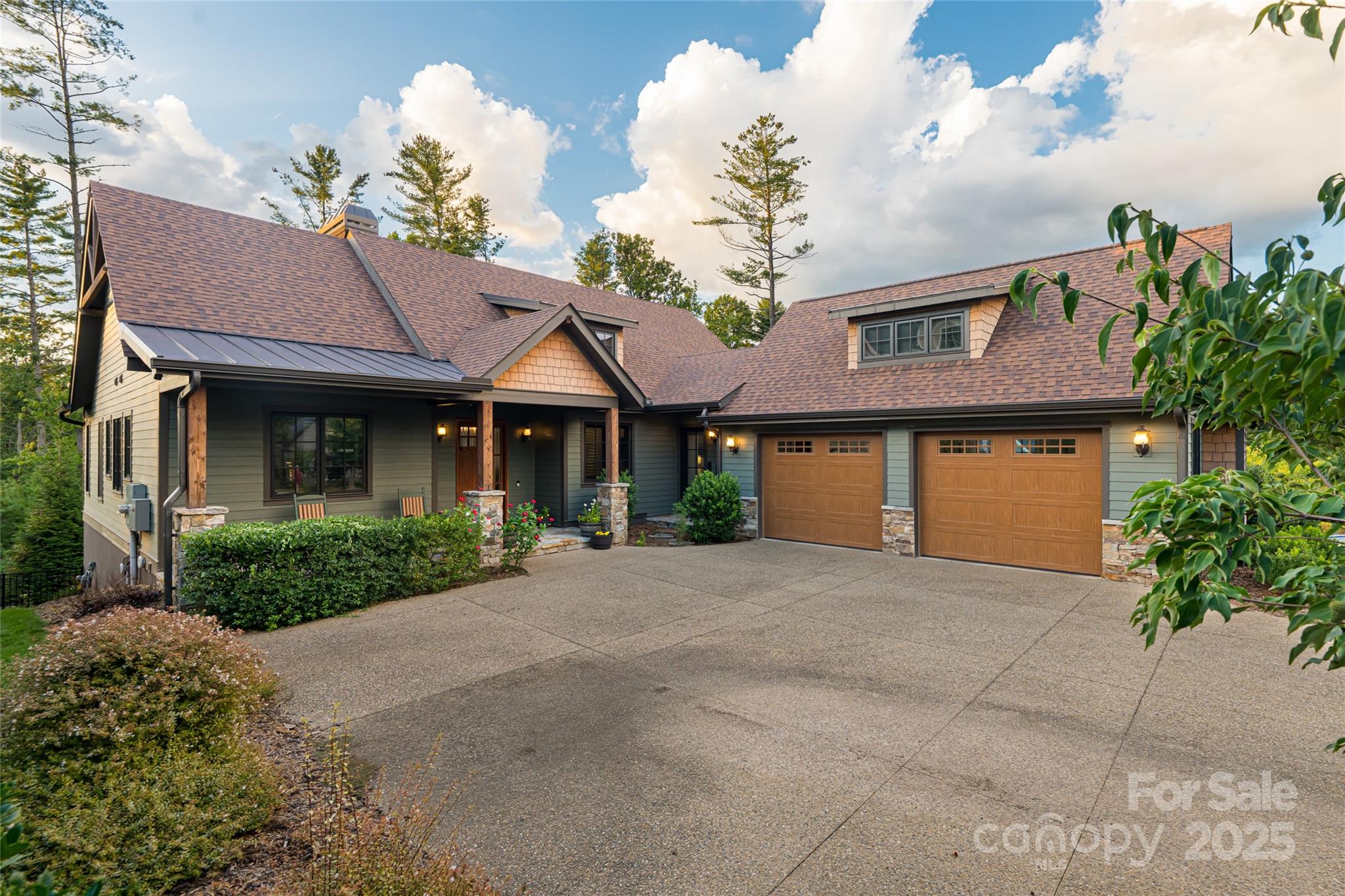 50 Hallett Court Asheville NC 28803