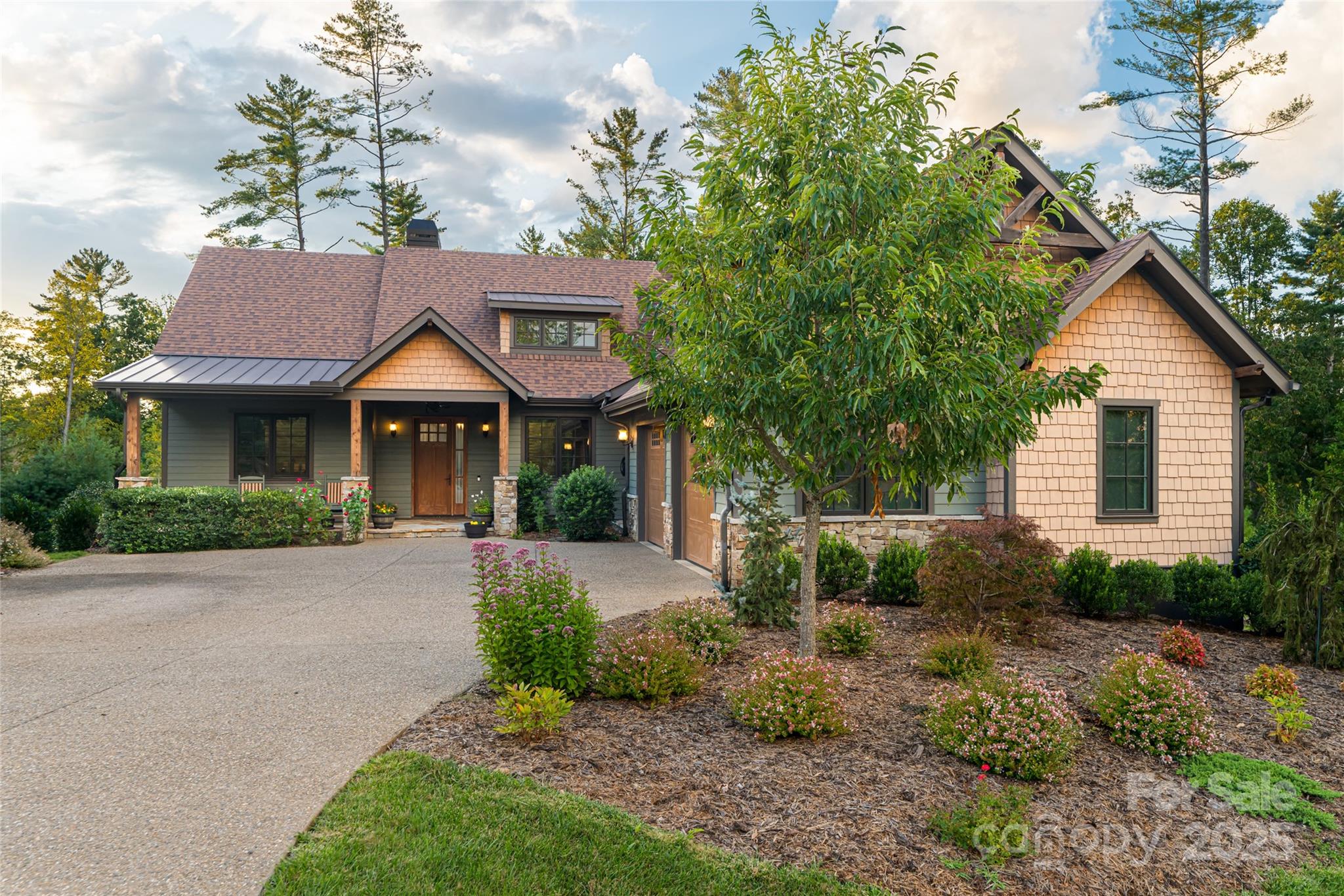 50 Hallett Court Asheville NC 28803