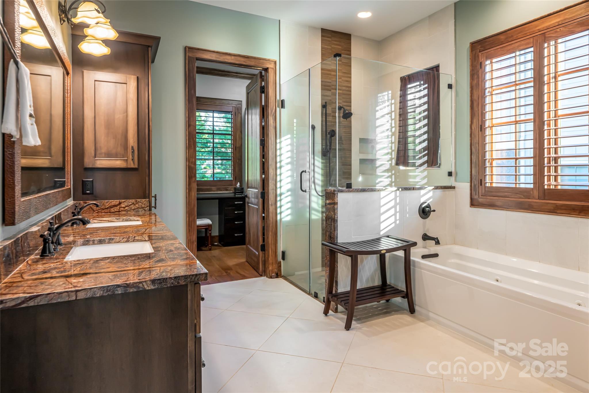 50 Hallett Court Asheville NC 28803