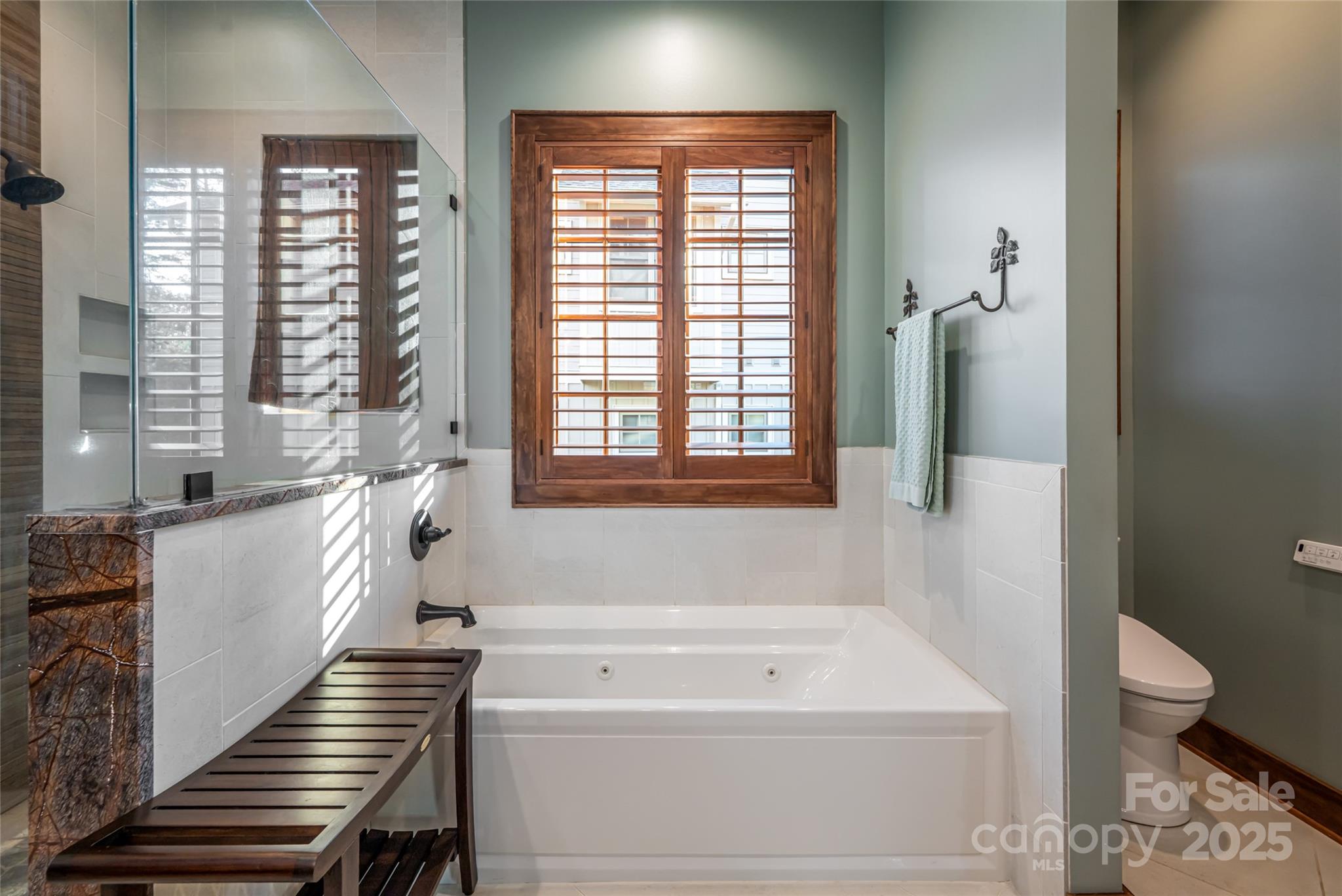 50 Hallett Court Asheville NC 28803