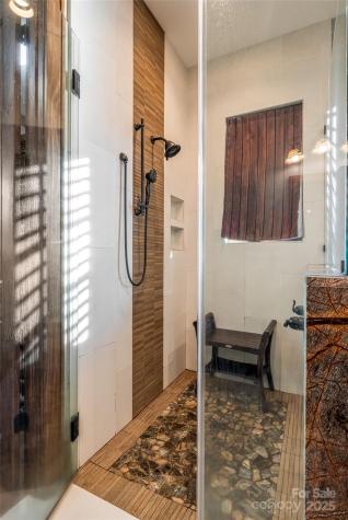 50 Hallett Court Asheville NC 28803