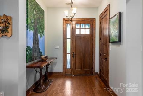 50 Hallett Court Asheville NC 28803