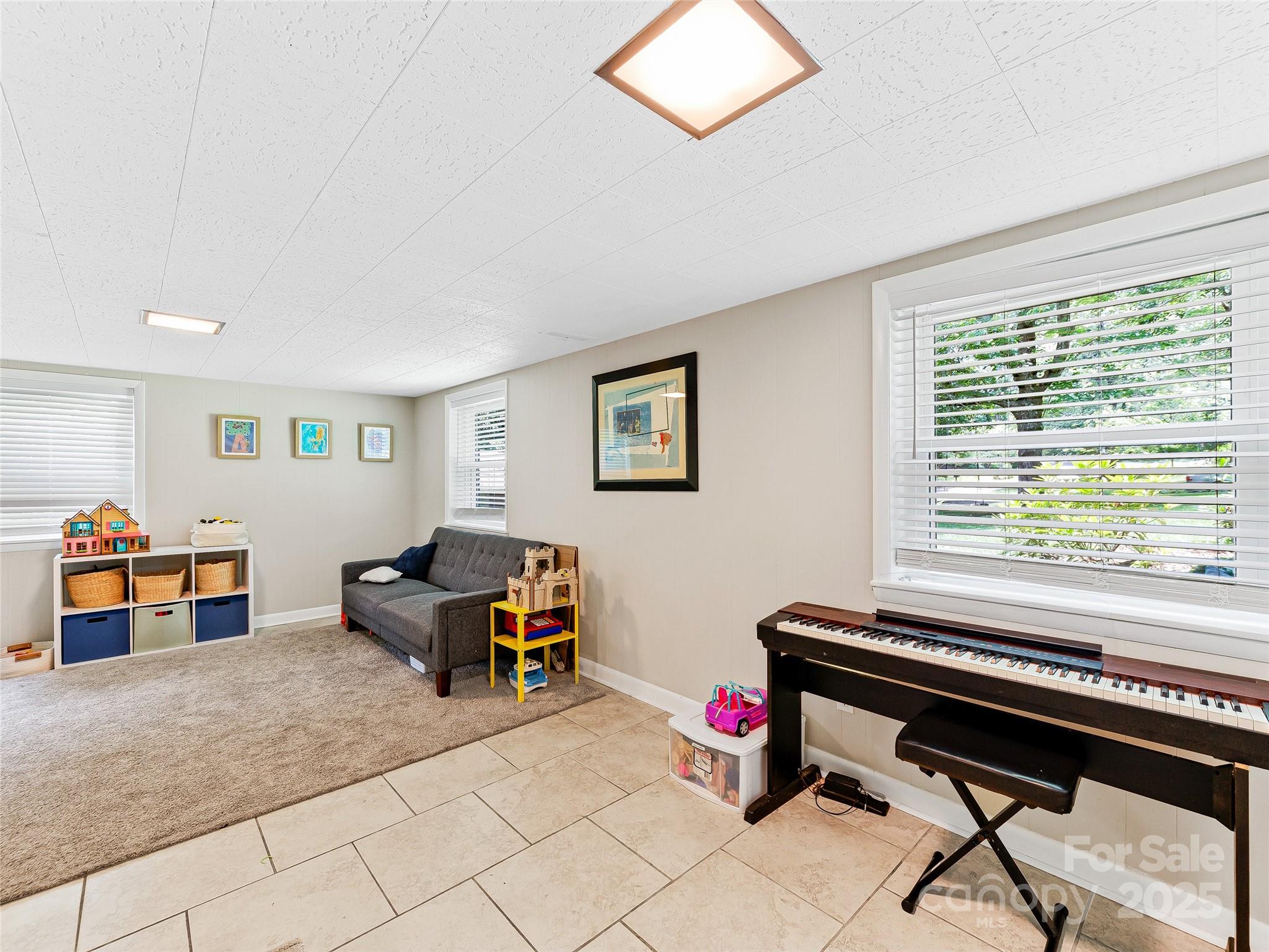 30 S Oak Forest Drive Asheville NC 28803