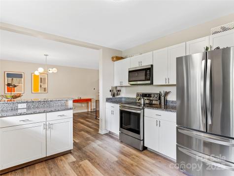 30 S Oak Forest Drive Asheville NC 28803