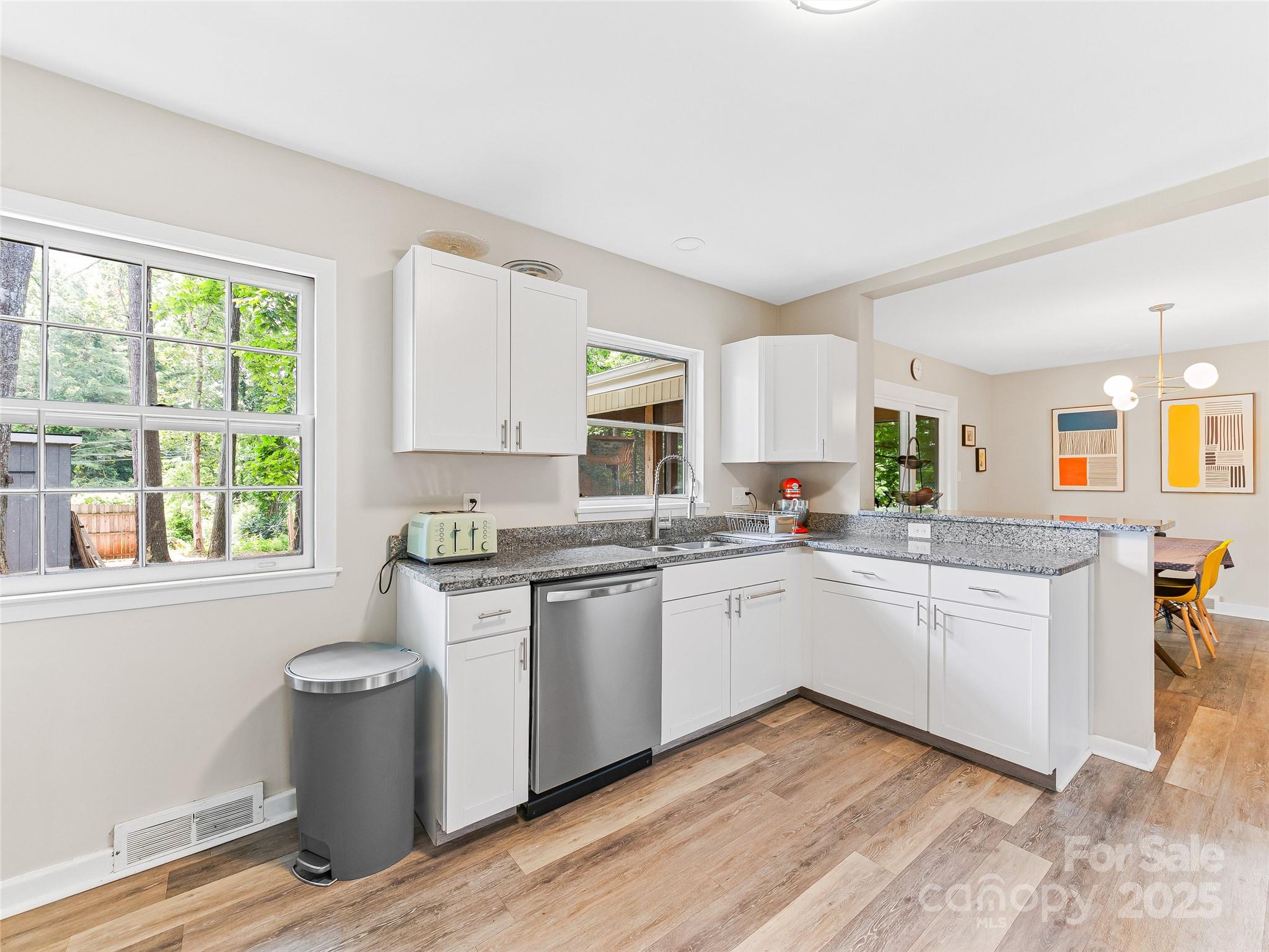 30 S Oak Forest Drive Asheville NC 28803