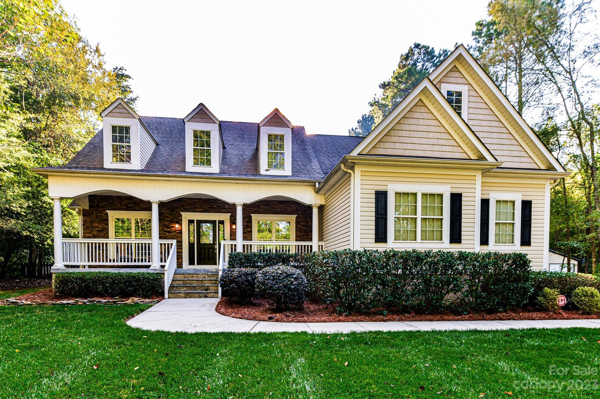 8706 Bayberry Trail Concord NC 28027