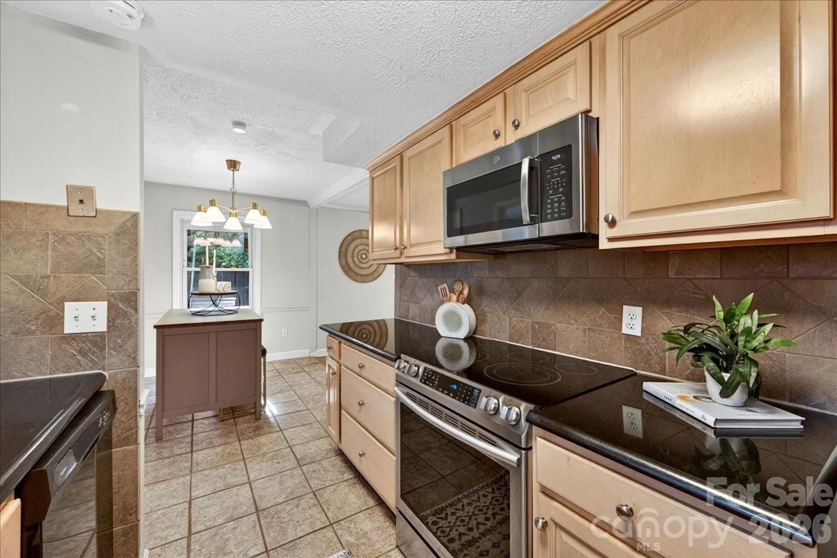 4330 Brookfield Drive Charlotte NC 28210