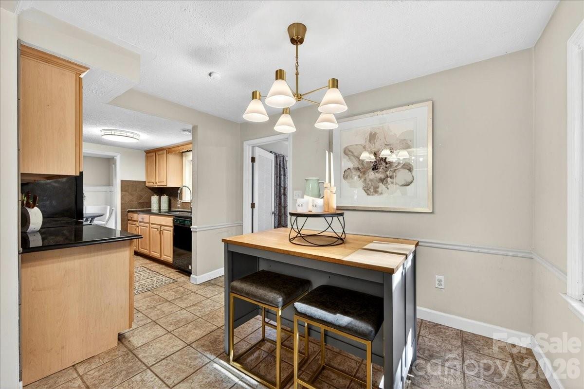 4330 Brookfield Drive Charlotte NC 28210