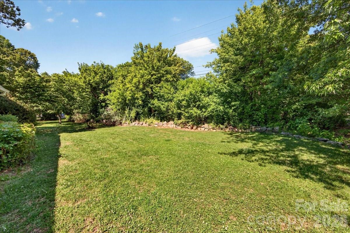 4330 Brookfield Drive Charlotte NC 28210