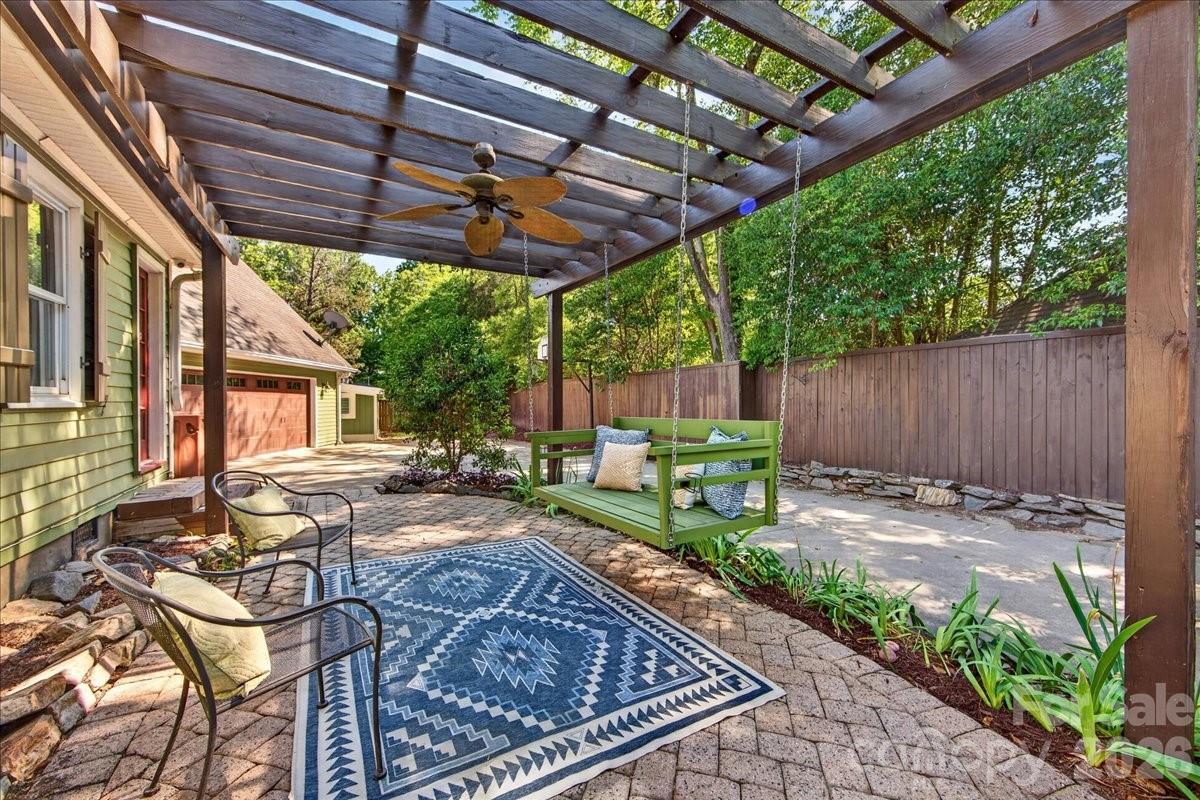 4330 Brookfield Drive Charlotte NC 28210