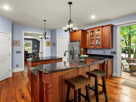 303 S Braeside Court Asheville NC 28803