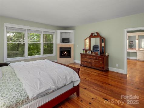 303 S Braeside Court Asheville NC 28803