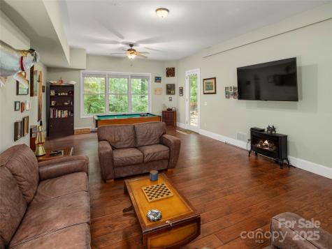 303 S Braeside Court Asheville NC 28803