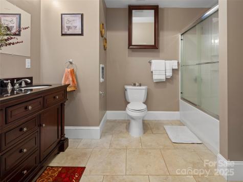 303 S Braeside Court Asheville NC 28803