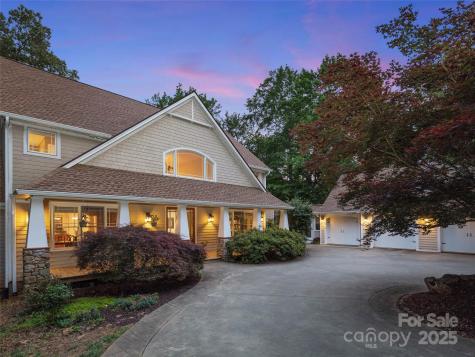 303 S Braeside Court Asheville NC 28803