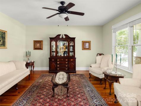 303 S Braeside Court Asheville NC 28803