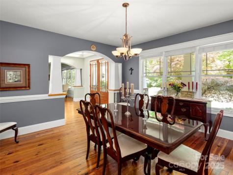 303 S Braeside Court Asheville NC 28803