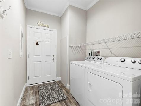 64 Drexel Road Hendersonville NC 28739