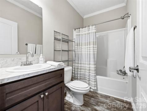 64 Drexel Road Hendersonville NC 28739