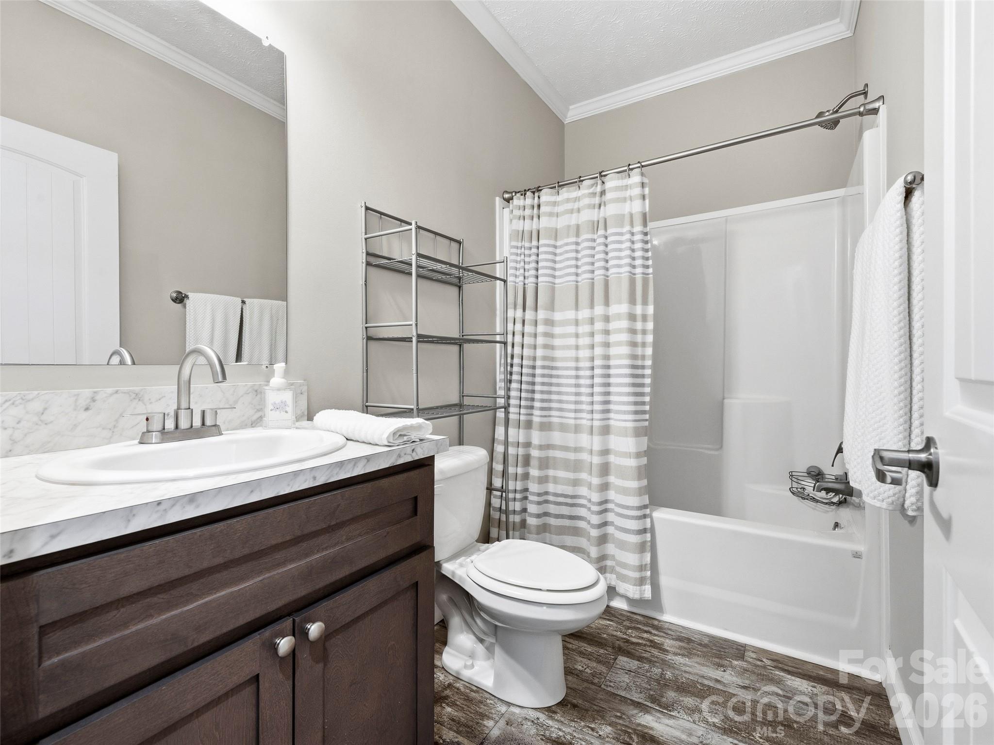 64 Drexel Road Hendersonville NC 28739