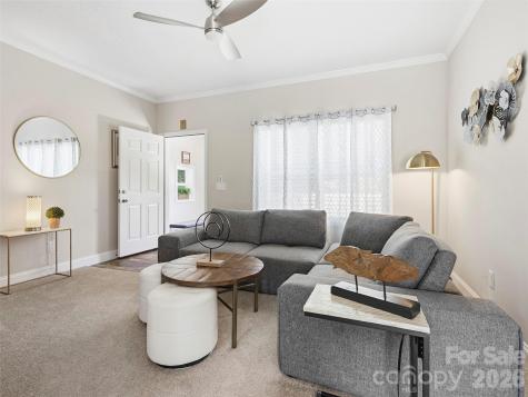 64 Drexel Road Hendersonville NC 28739