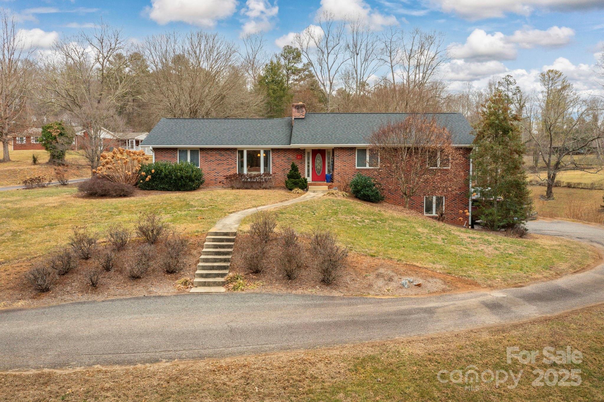 20 Greene Knoll Drive Candler NC 28715