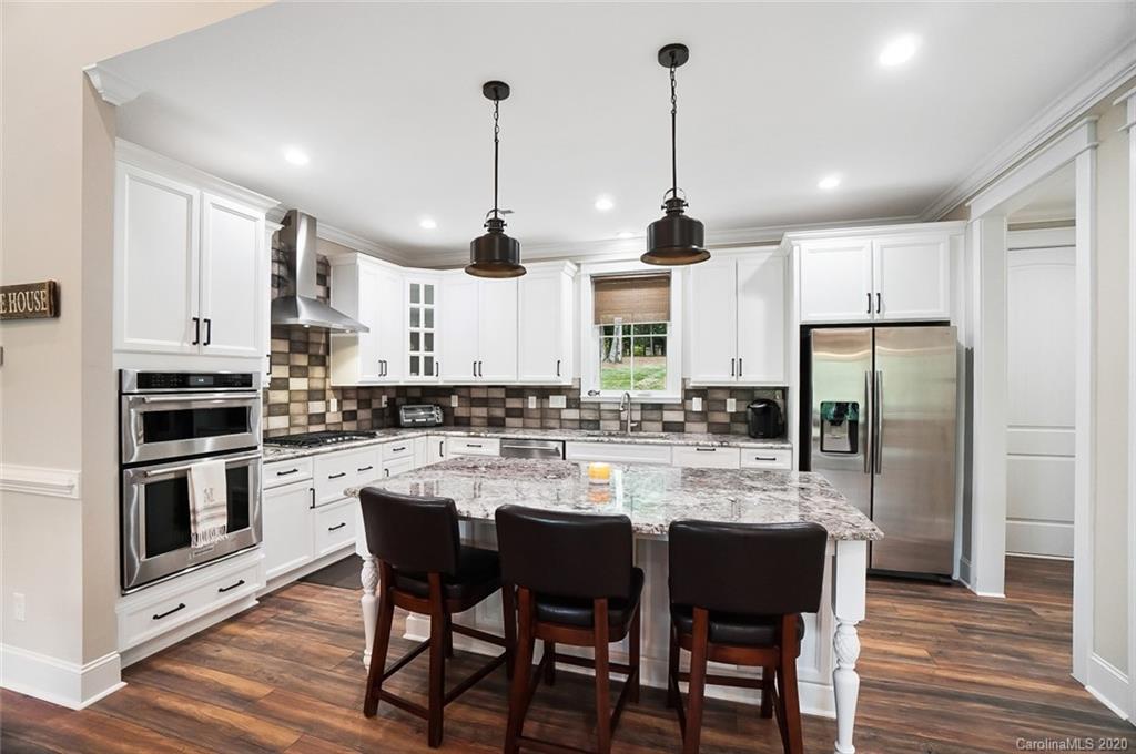 8728 Island Point Road Charlotte NC 28278