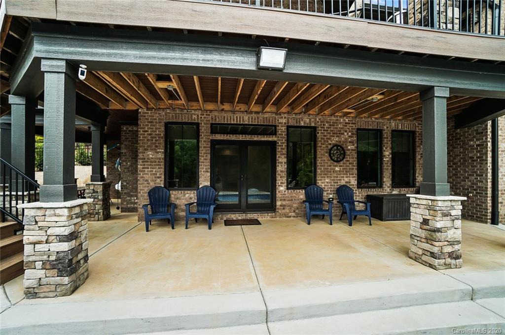8728 Island Point Road Charlotte NC 28278