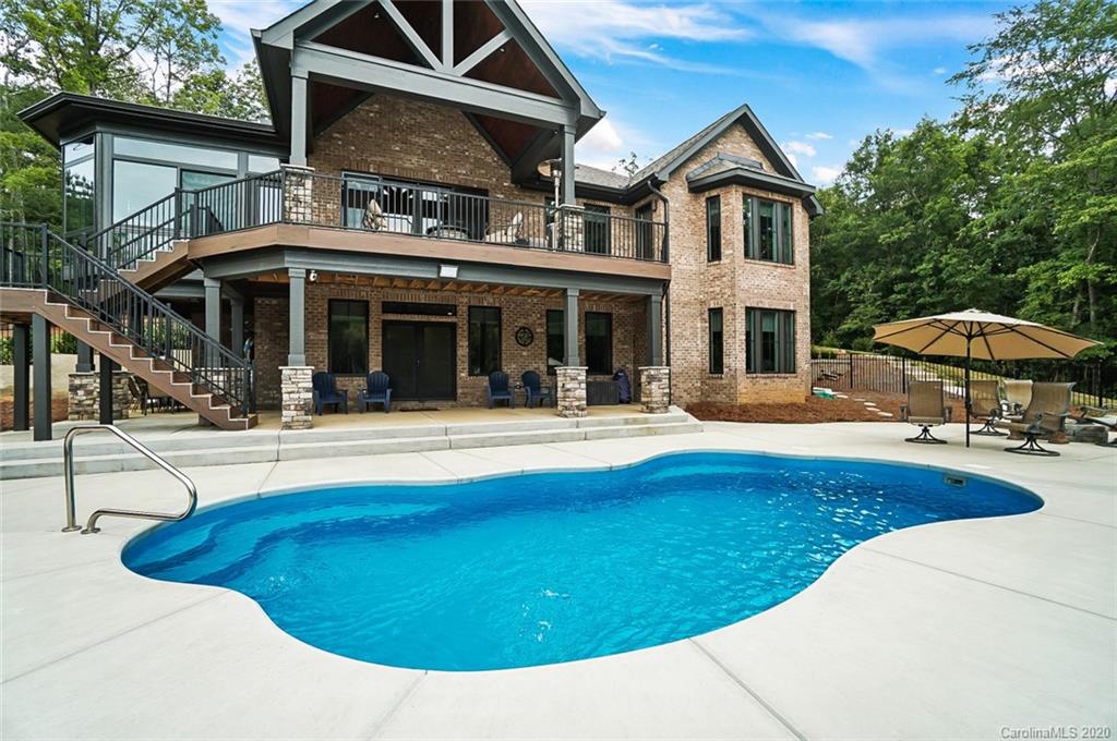8728 Island Point Road Charlotte NC 28278