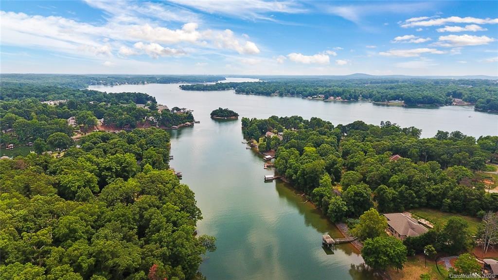 8728 Island Point Road Charlotte NC 28278