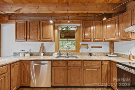 71 Kuykendall Branch Asheville NC 28804