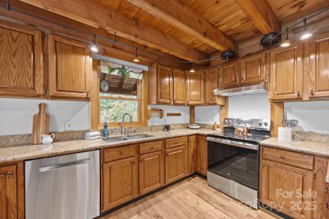 71 Kuykendall Branch Asheville NC 28804