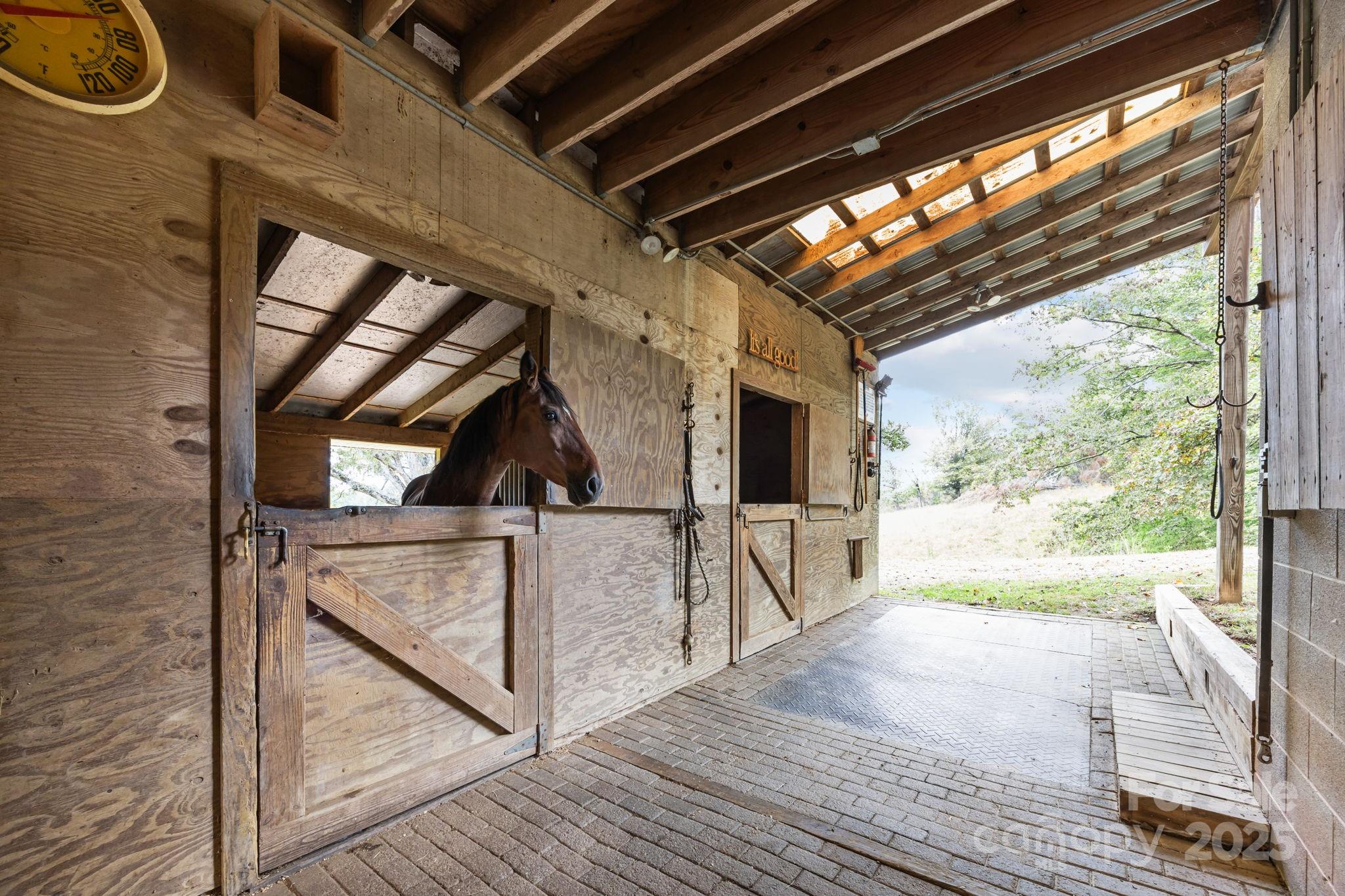 71 Kuykendall Branch Asheville NC 28804