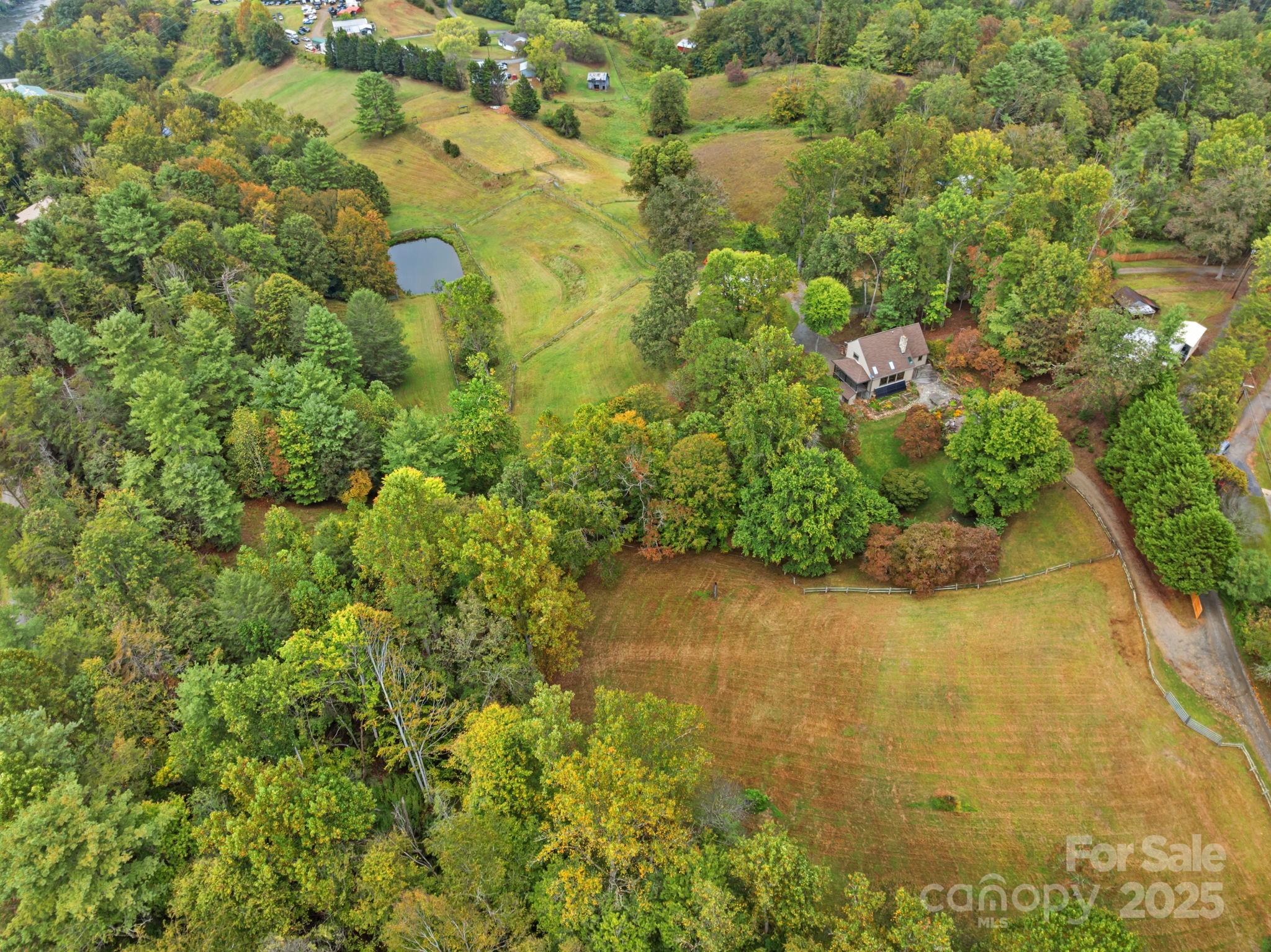 71 Kuykendall Branch Asheville NC 28804