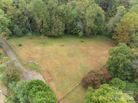 71 Kuykendall Branch Asheville NC 28804