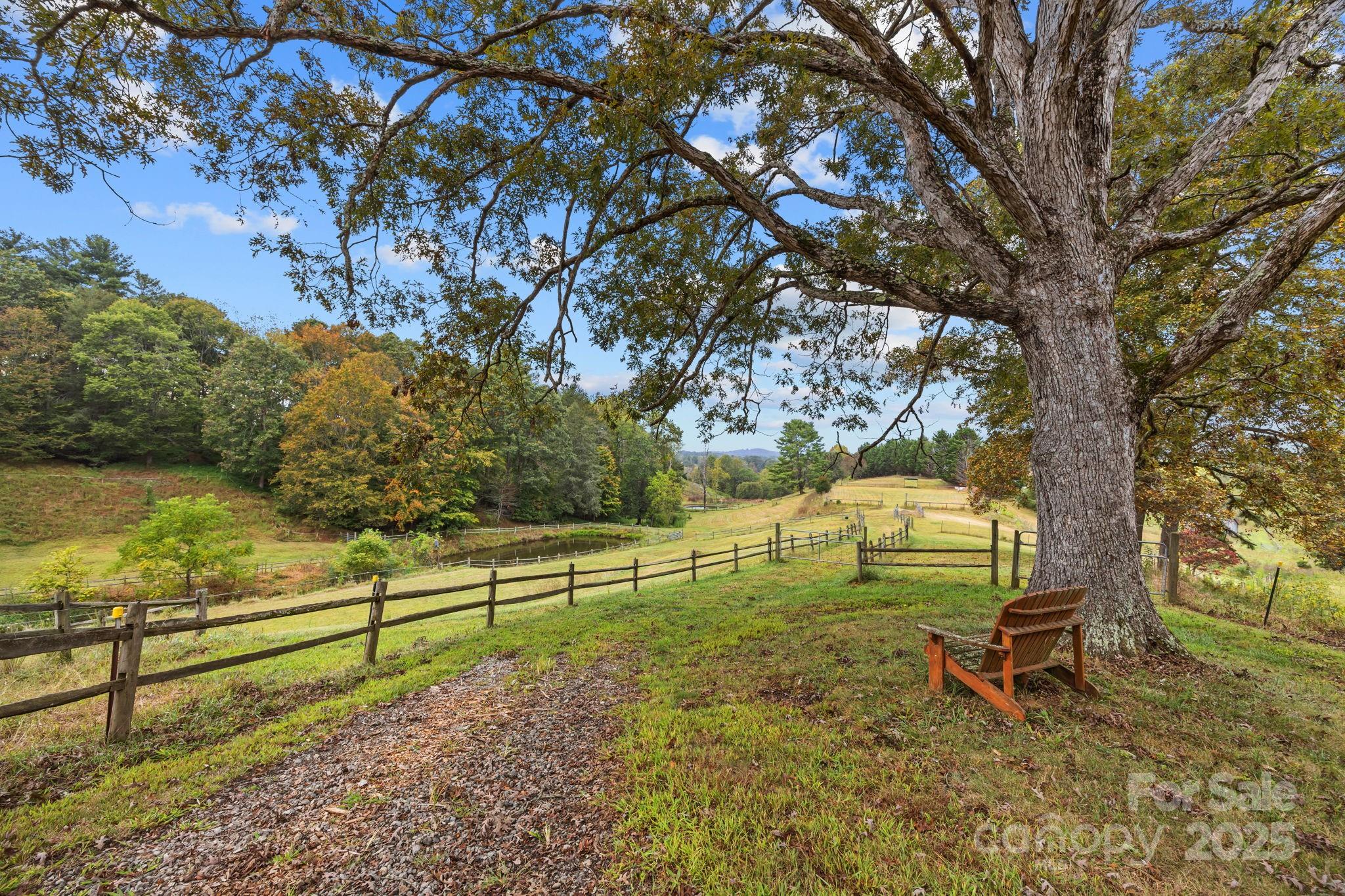 71 Kuykendall Branch Asheville NC 28804