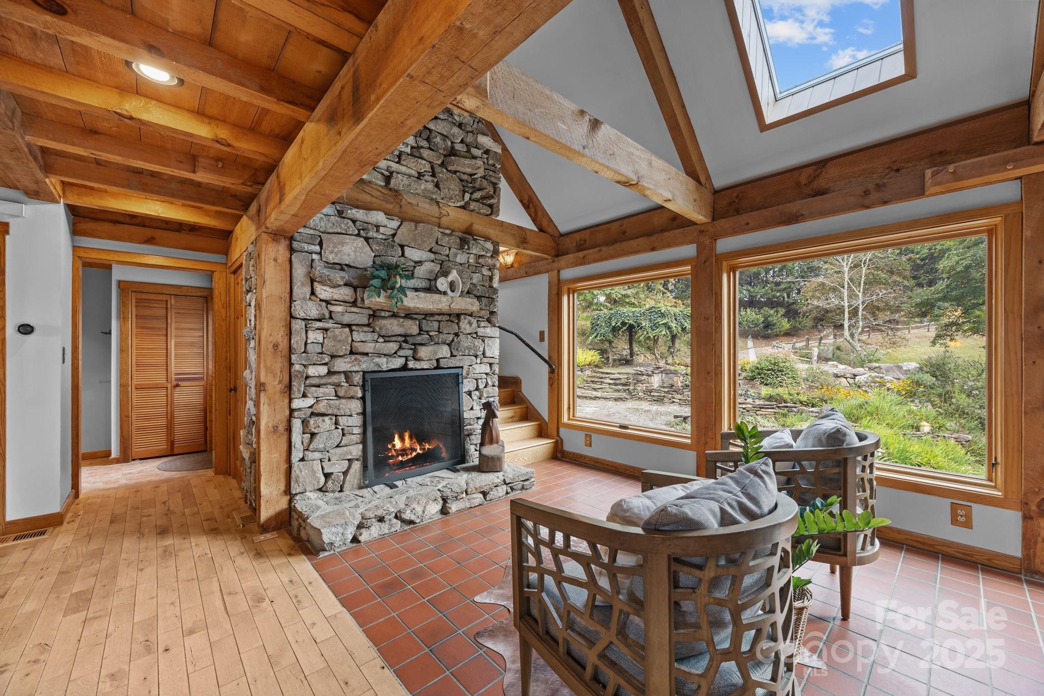 71 Kuykendall Branch Asheville NC 28804