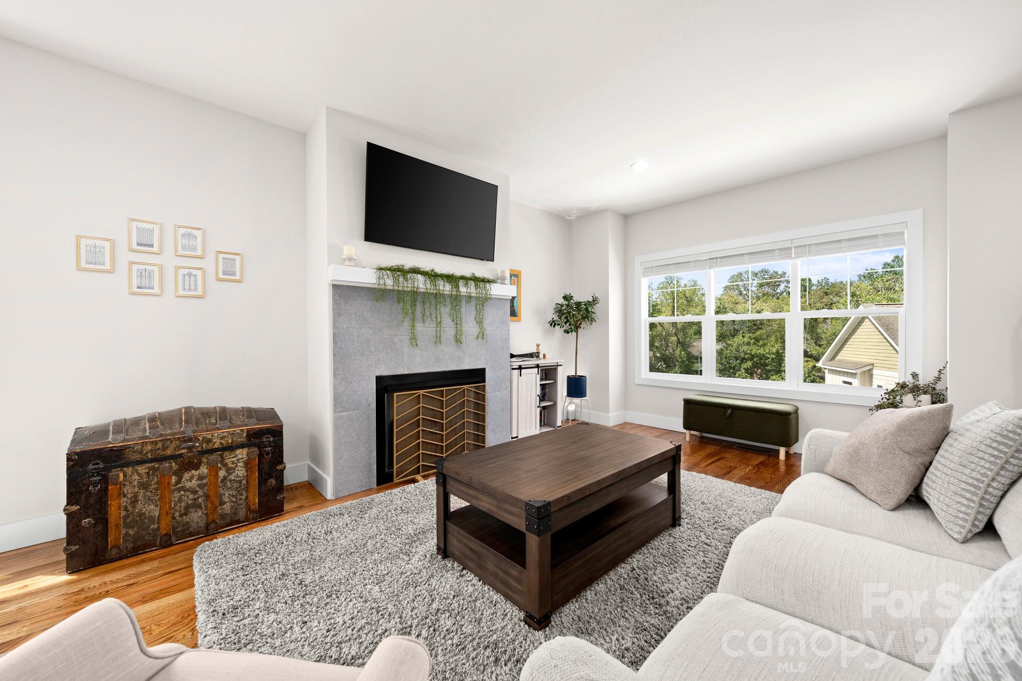 224 Oak Meadow Lane Asheville NC 28804