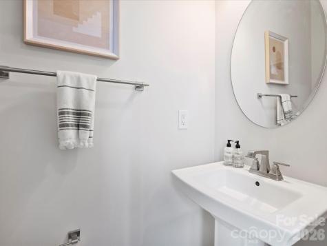 4746 Chastain Avenue Charlotte NC 28217