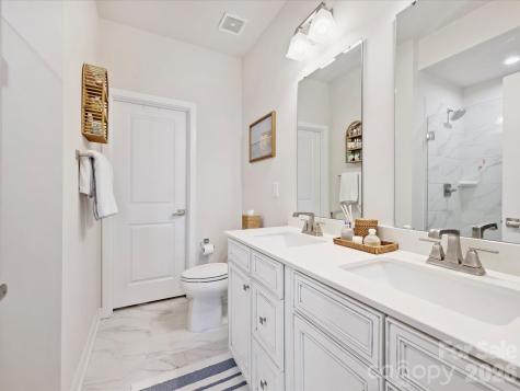 4746 Chastain Avenue Charlotte NC 28217