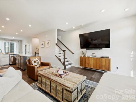 4746 Chastain Avenue Charlotte NC 28217
