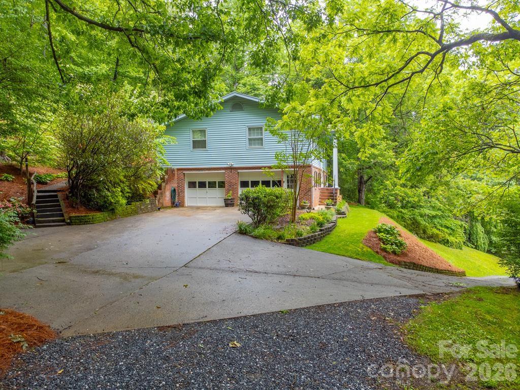 1168 North Country Club Drive Cullowhee NC 28723