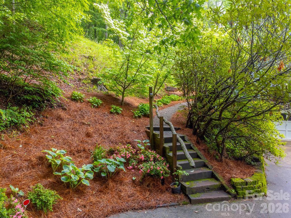 1168 North Country Club Drive Cullowhee NC 28723