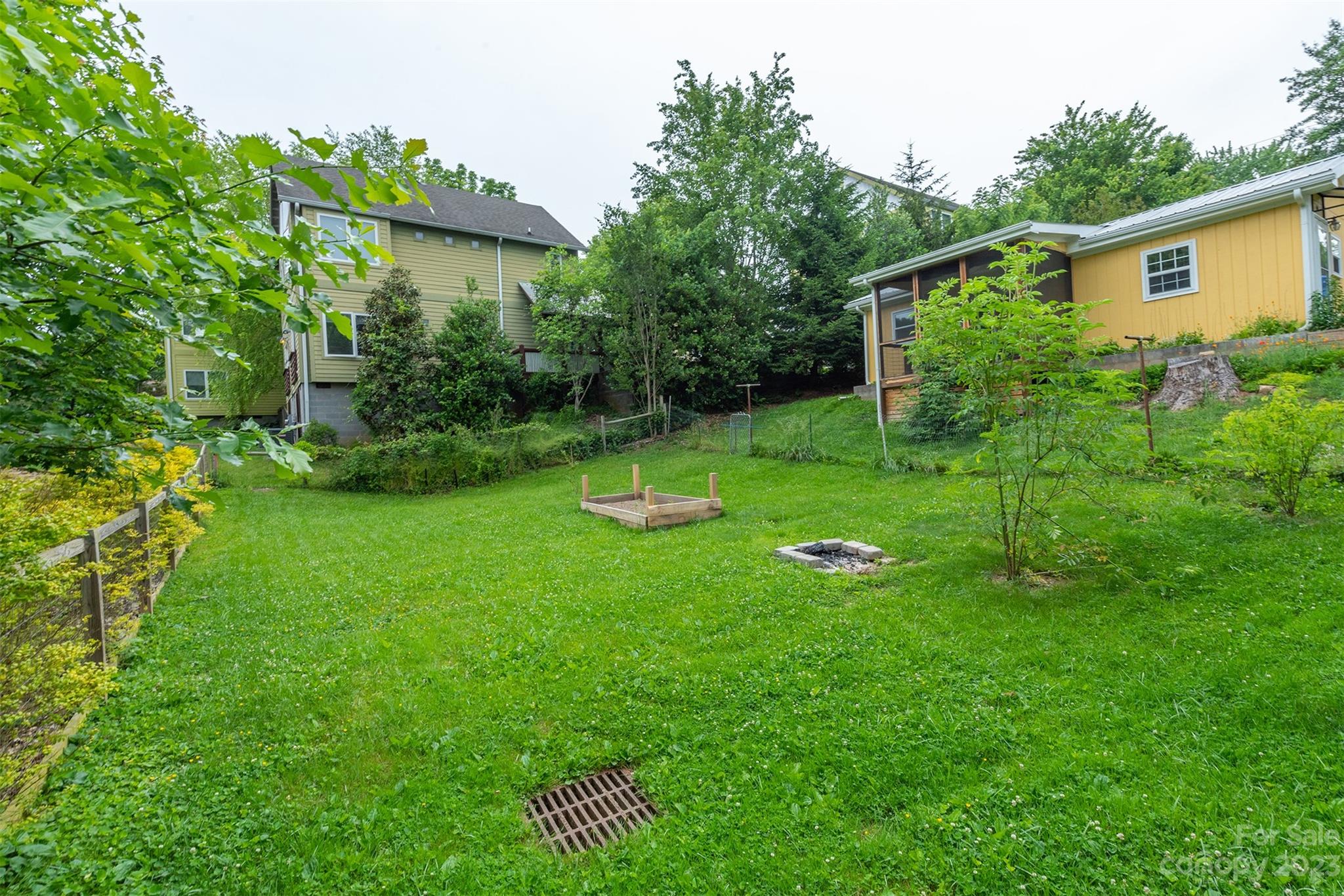 11 Nebraska Street Asheville NC 28806