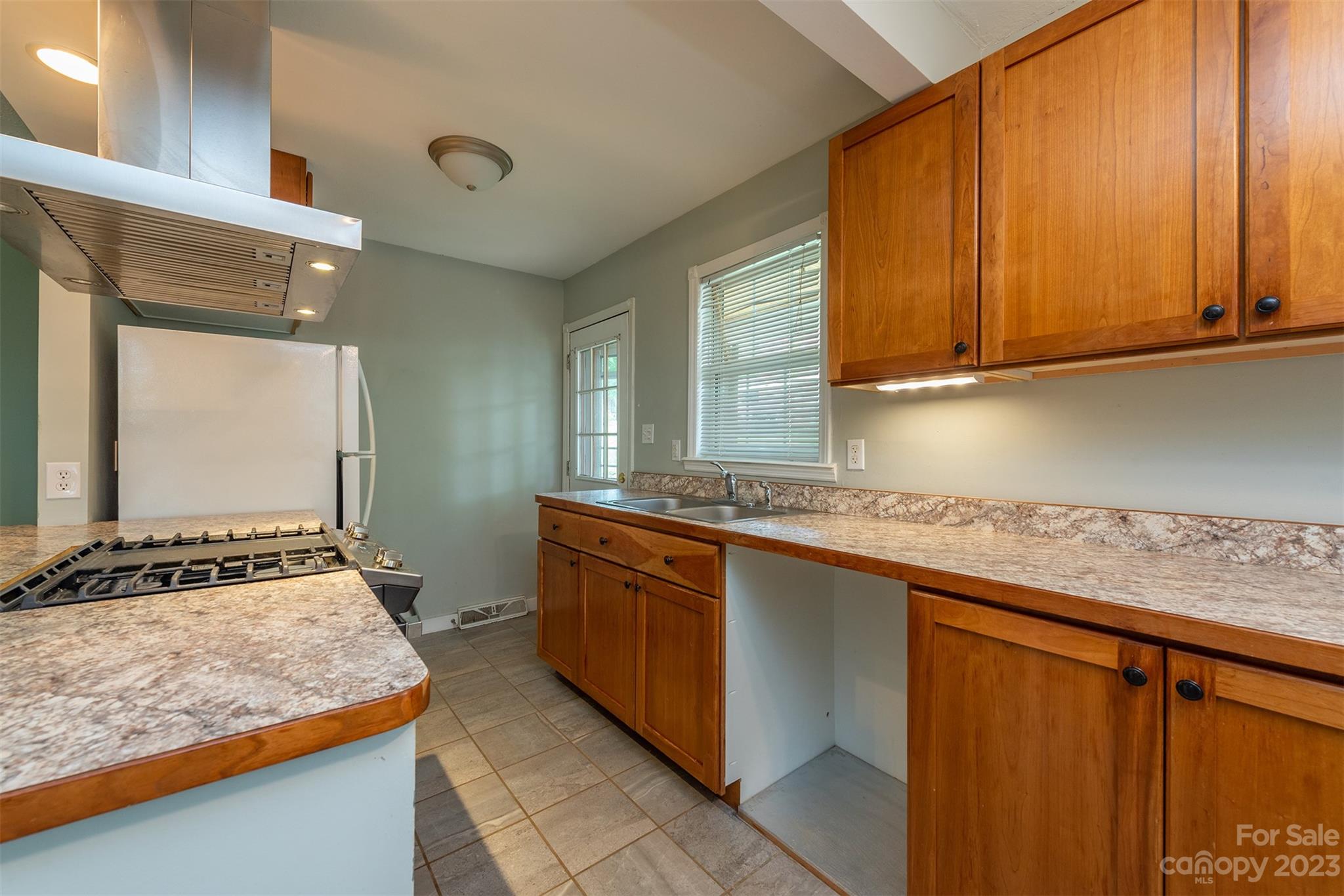 11 Nebraska Street Asheville NC 28806