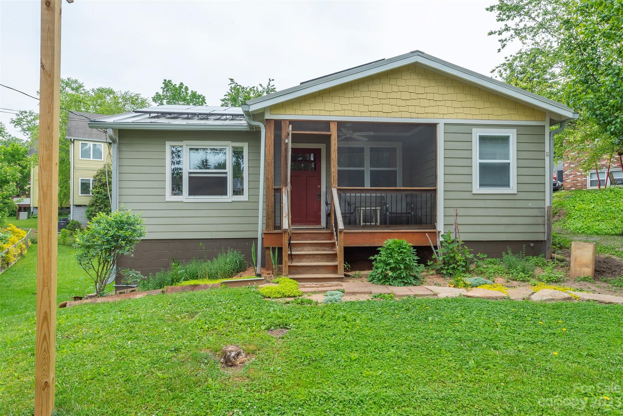 11 Nebraska Street Asheville NC 28806